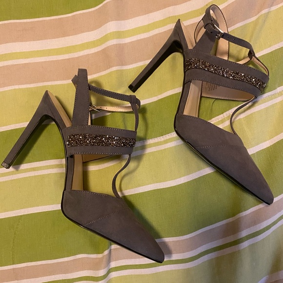 Nine West Gray Strappy Heels - Picture 9 of 10